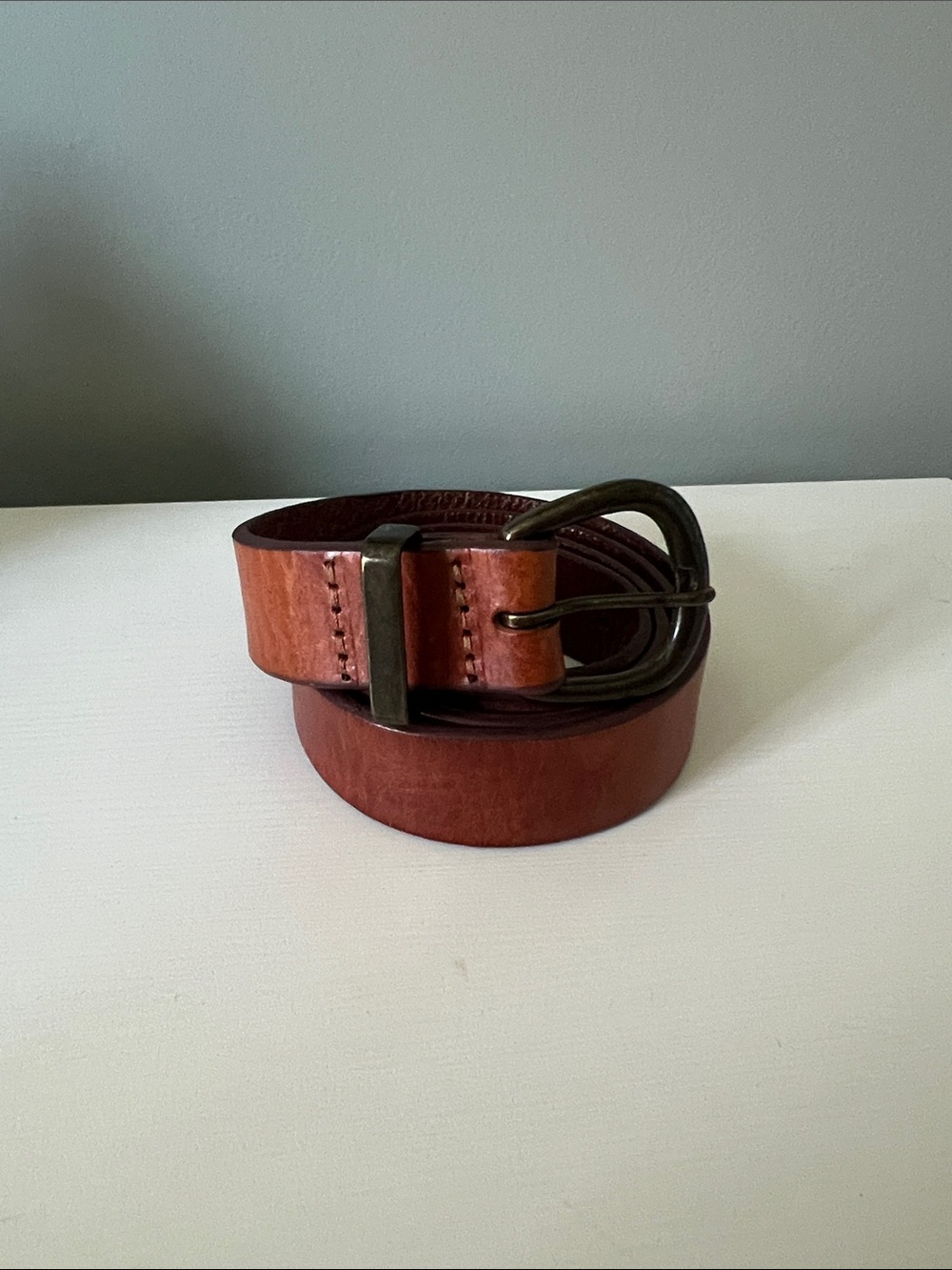 Madewell women’s Classic Leather Belt in Cognac Brown
